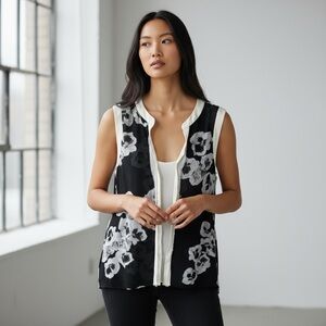 Ellen Tracy Floral Sleeveless‎ Top